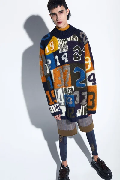 Look 3